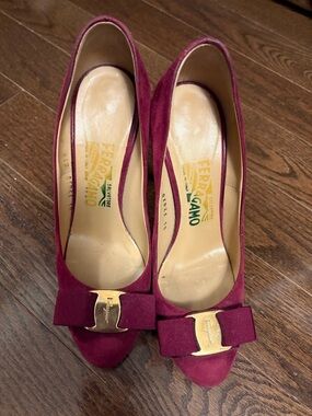 Salvatore Ferragamo Maroon Suede Vara Bow Pumps with Gold Buckle
